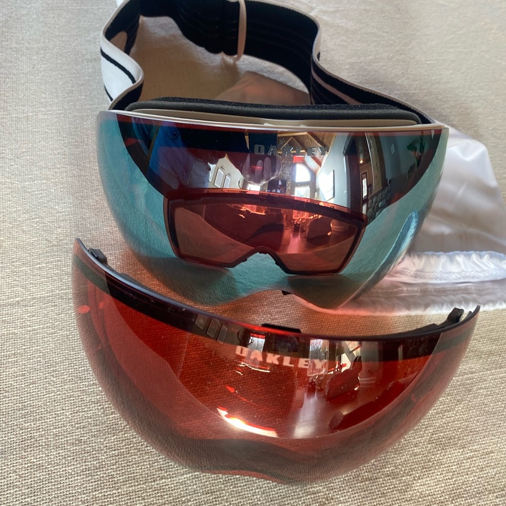 Oakley Ski Goggles with Interchangeable Lenses